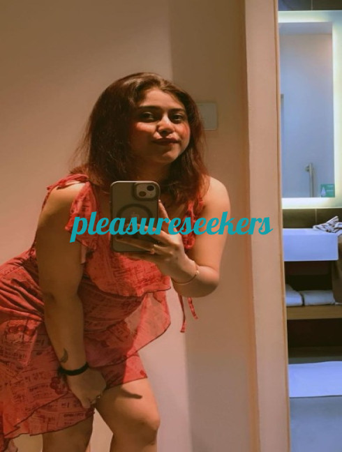 {@$pp->phone.' '.@$pp->name.'-Escort '.@$pp->city->name.' -Surrender to Pleasure'}}