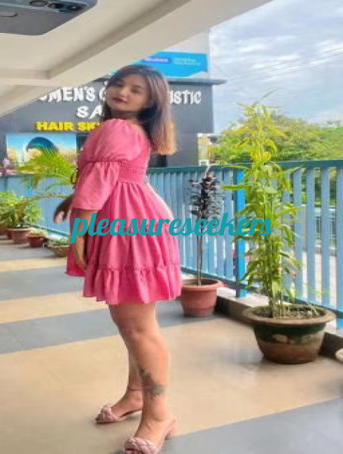 {@$pp->phone.' '.@$pp->name.'-Escort '.@$pp->city->name.' -Surrender to Pleasure'}}