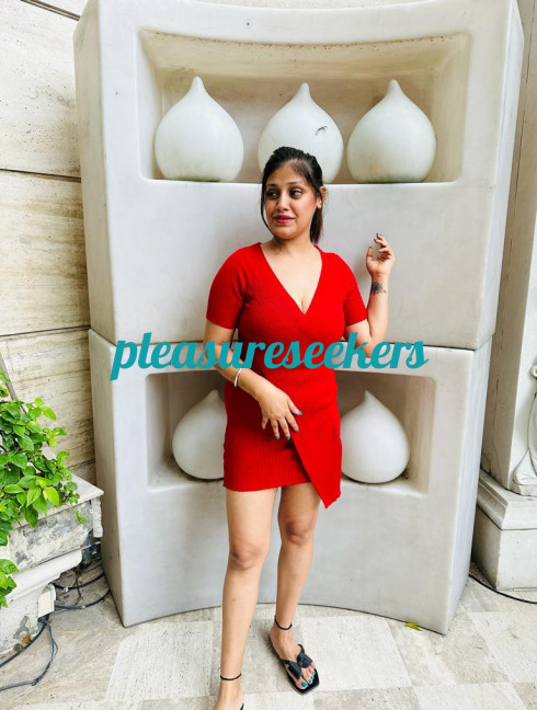 {@$pp->phone.' '.@$pp->name.'-Escort '.@$pp->city->name.' -Surrender to Pleasure'}}