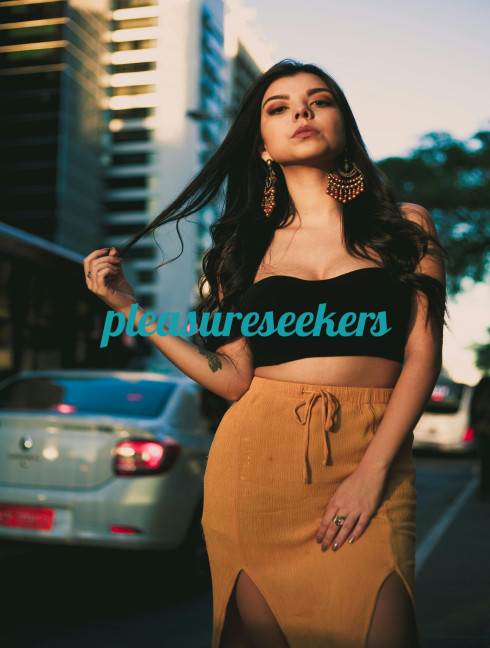 {@$pp->phone.' '.@$pp->name.'-Escort '.@$pp->city->name.' -Surrender to Pleasure'}}